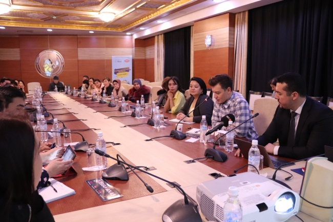 TRT ve TİKA'dan Kırgızistanlı gazetecilere yeni medya eğitimi